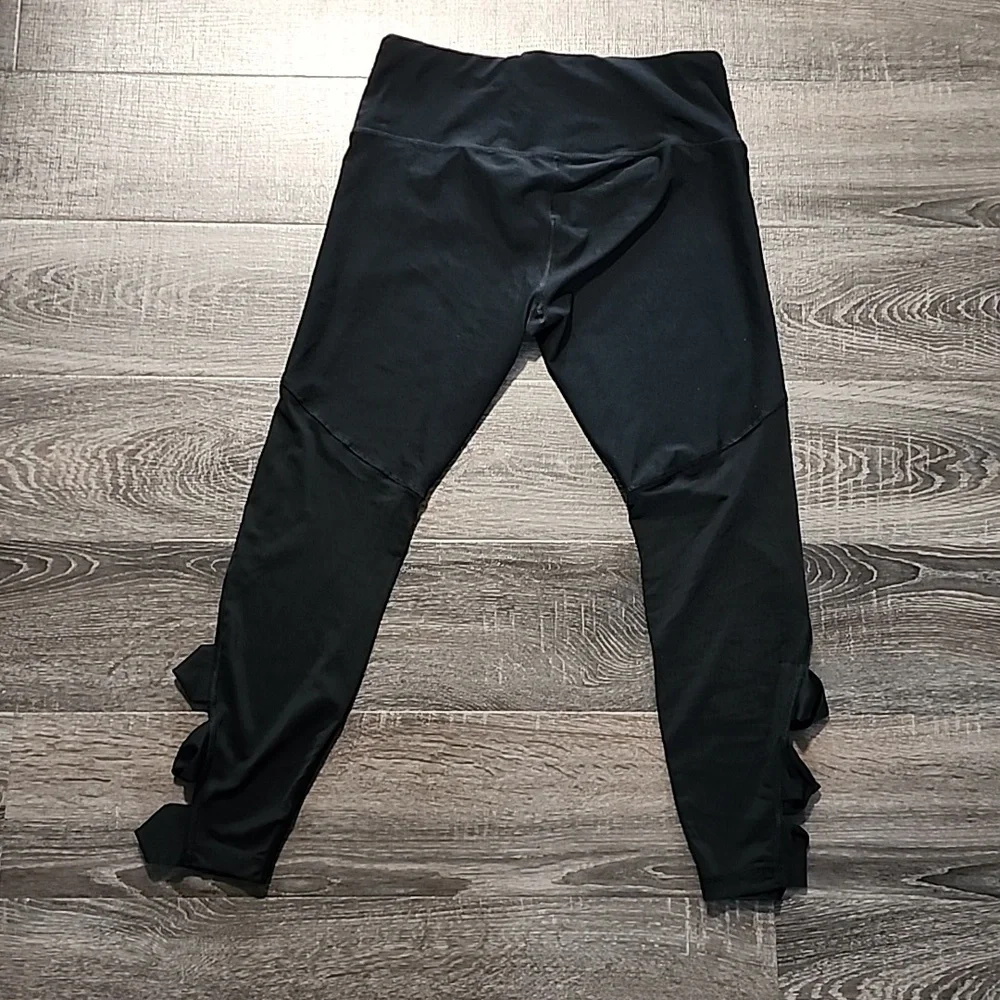 🦇 RBX Bow Tie Cut Out Black Leggings 🦇
